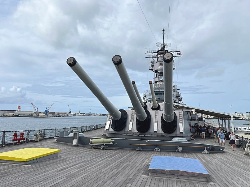 USS Missouri battleship, Honolulu, Oahu, Hawaii