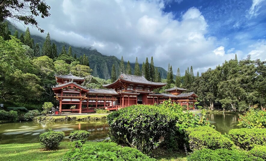 Byodo-In Temple, Kaneohe, Oahu, Hawaii