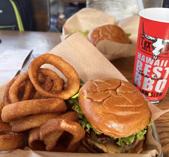 Teddy’s Burger, Oahu, Hawaii